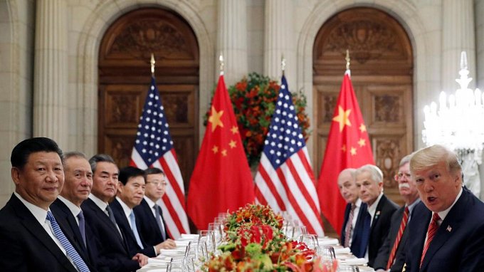 G-20 Summit Jitters ease while Dollar Edges Higher against Rivals