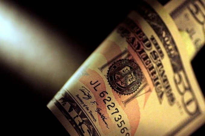 A Setback for Trump means a slap on Dollar